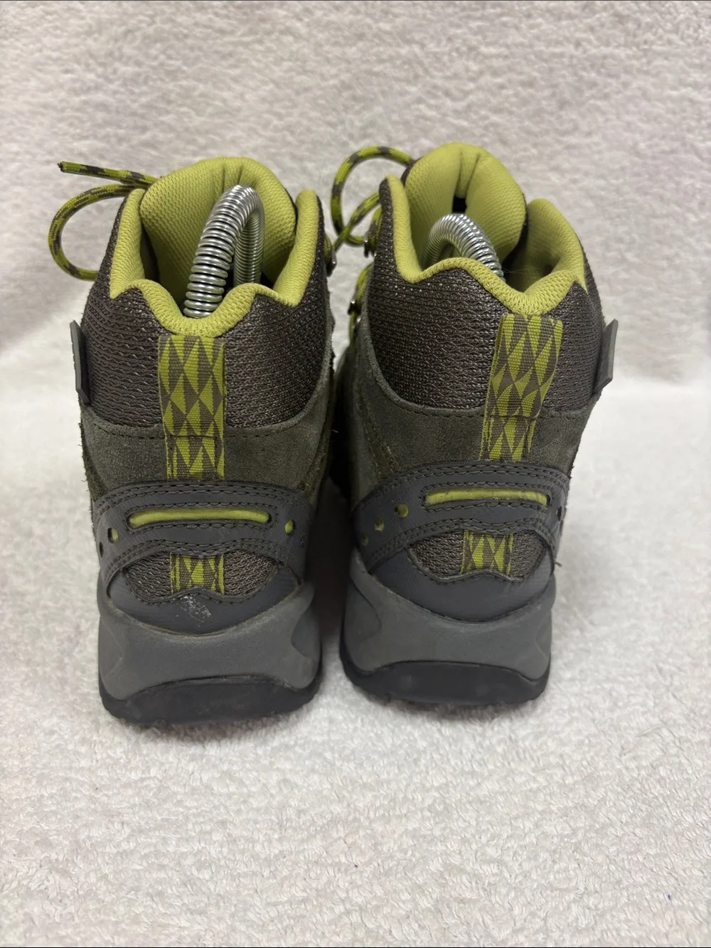 L.L. Bean Kids Gray Yellow waterproof Hiking Boots model 286156 size 5